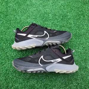NIKE AIR ZOOM TERRA KIGER 8 - Men's Running Shoes - SIZE 7