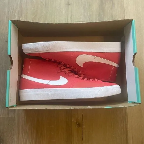 Nike SB Blazer Court Mid SB Lobster Men’s Size 11 New
