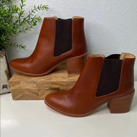 Nisolo Chelsea Leather Ankle Boots Size 9.5 Brandy