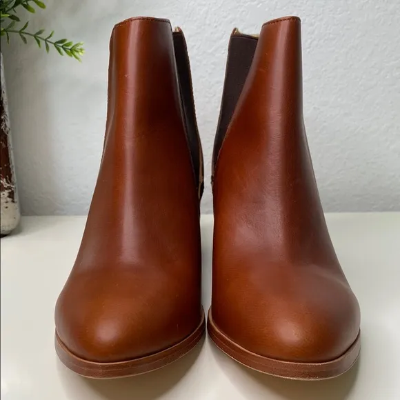 Nisolo Chelsea Leather Ankle Boots Size 9.5 Brandy
