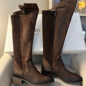 NWB Over the Knee Boots Brown Leather Cool Detail Riding Strap Distressed Look