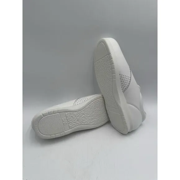 NWD SAS FREETIME Women's Athletic Sneaker White US Size 11 Medium NIB