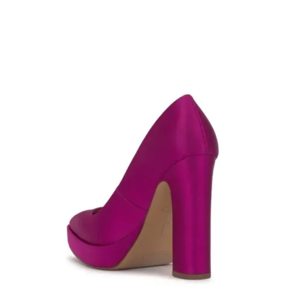 NWOB Jessica Simpson Glynis Pointed Toe Platform Pump Berry Blast