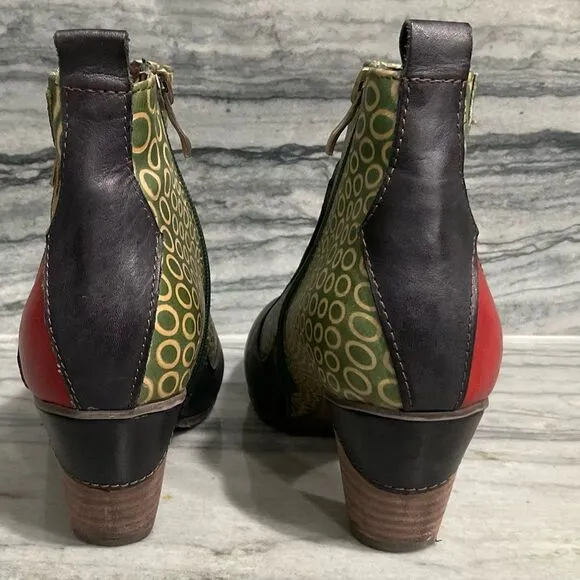 NWOB - L'Artiste by Spring Step Dramatic Bootie