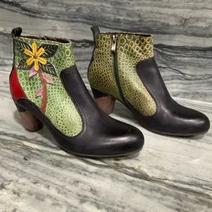 NWOB - L'Artiste by Spring Step Dramatic Bootie
