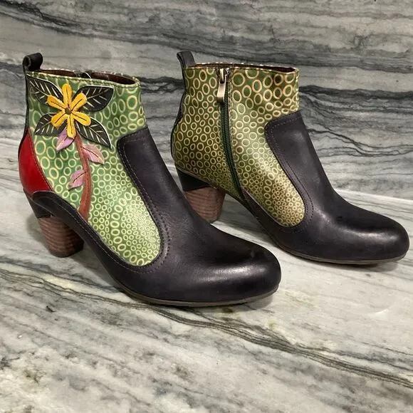 NWOB - L'Artiste by Spring Step Dramatic Bootie
