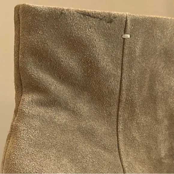 NWOB Madewell Mira Boot Tan Suede Size 12 Chunky Heel New w/ 2 Small Marks