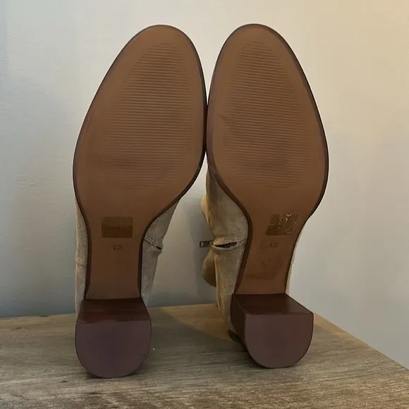NWOB Madewell Mira Boot Tan Suede Size 12 Chunky Heel New w/ 2 Small Marks