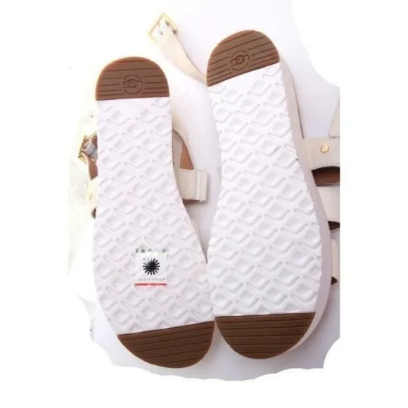 NWOB UGG braelynn platform sandals shoes womens su