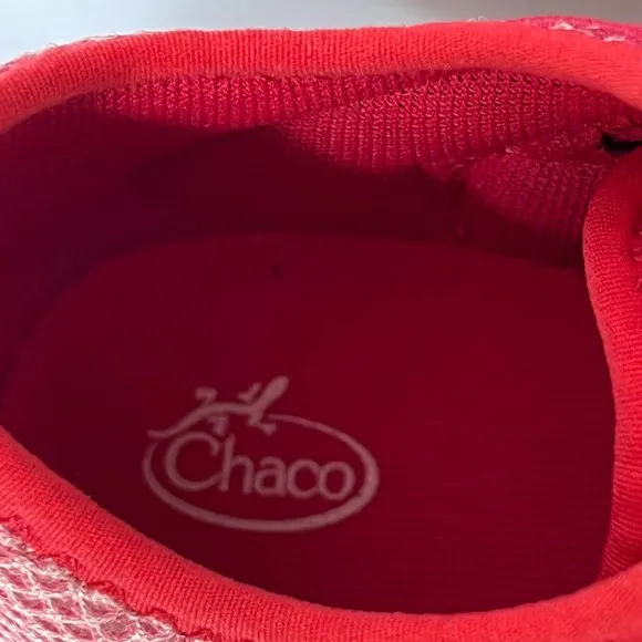 NWOT Chaco girls performance sneakers sandals