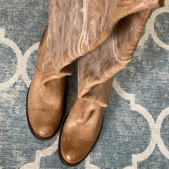 NWOT! FRYE Jane Tall Knee High Leather Cuff Western Style Riding Boots size 6