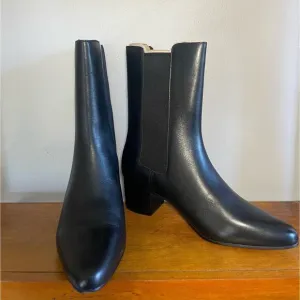 NWOT J. Crew Leather High-shaft Stacked-heel Boots in Black Size 6.5