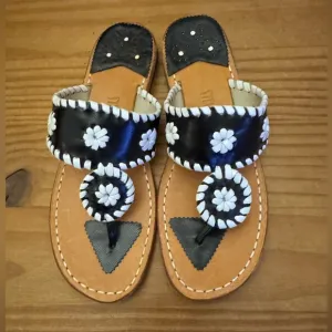 NWOT Steven Salario girls leather sandals, size 2. Perfect unworn conditionion.