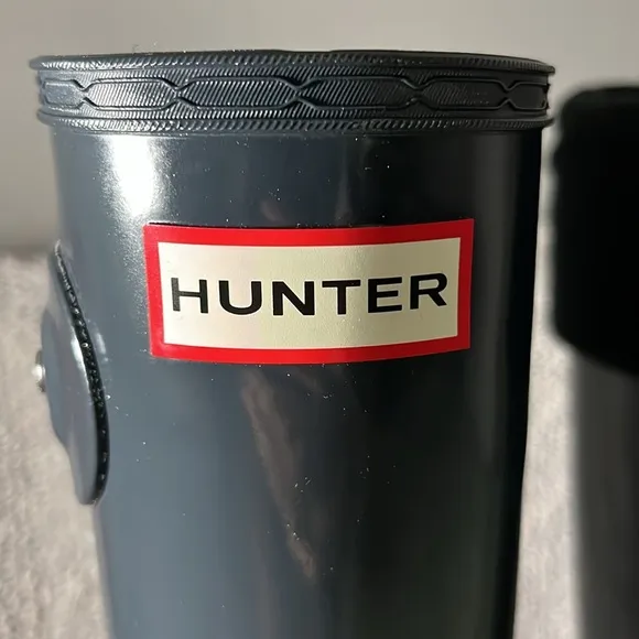 NWOT Women’s Hunter Tall Gloss Rain Boots 10 Wellies &amp; Tall Boot Socks Black
