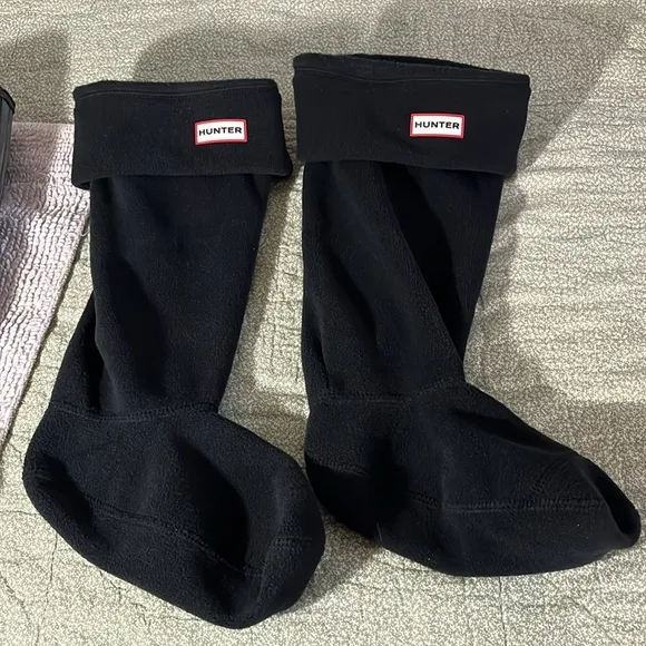 NWOT Women’s Hunter Tall Gloss Rain Boots 10 Wellies &amp; Tall Boot Socks Black