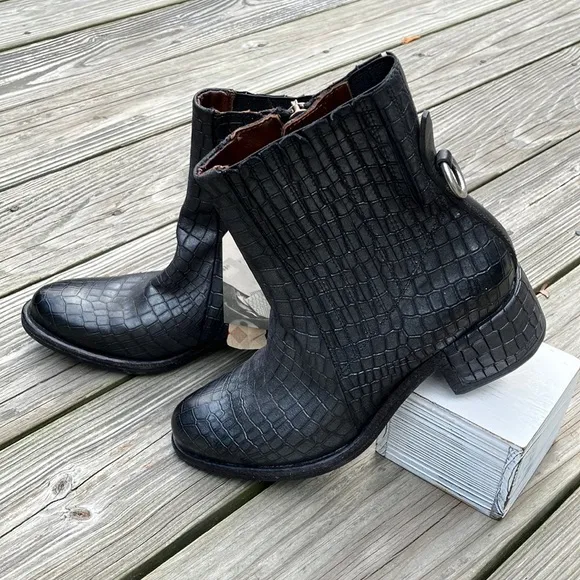 NWT Free People Dream State Ankle Boots Size 38