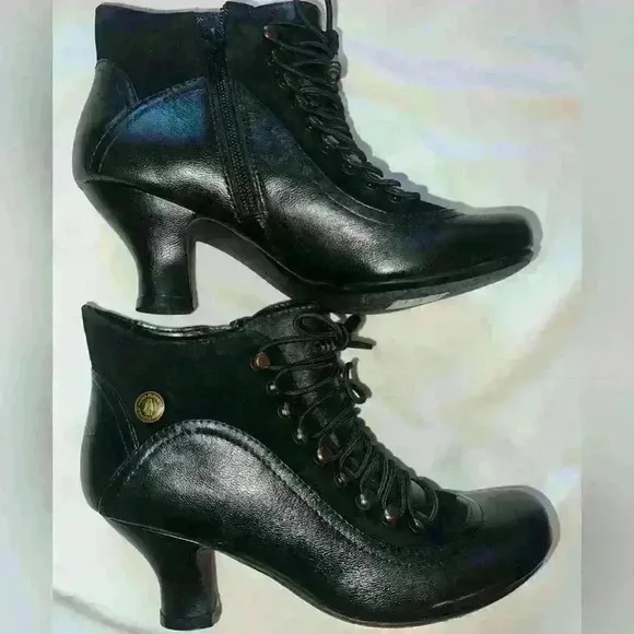 NWT Hush Puppies Ankle Boots Womens Vivianna Victorian Style Heels boots