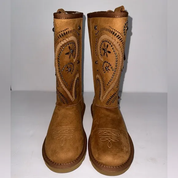 NWT Montana West Tall Fringe‎ Boots w/ Silver Studded Embellishments size 8