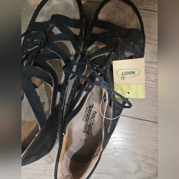 NWT NAOT YARROW SANDALS