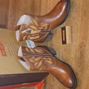 NWT Pikolinos Brown Leather Ankle Boots Size 6