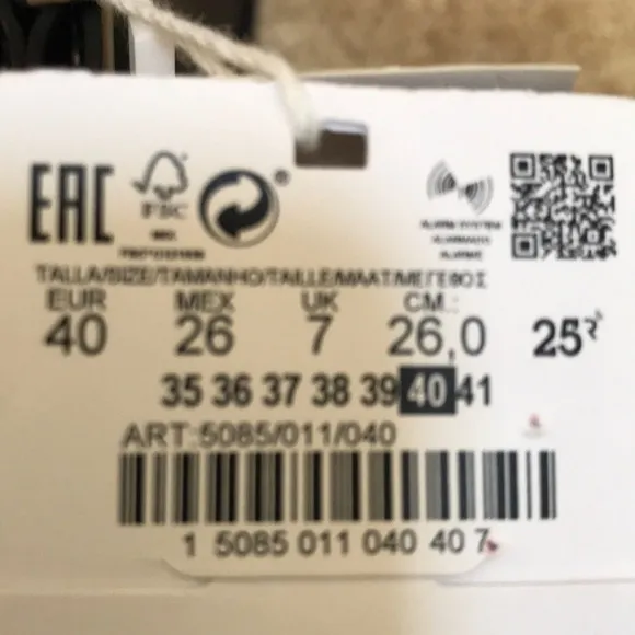 NWT! PULL &amp; BEAR Eur Size 40 black ankle boots