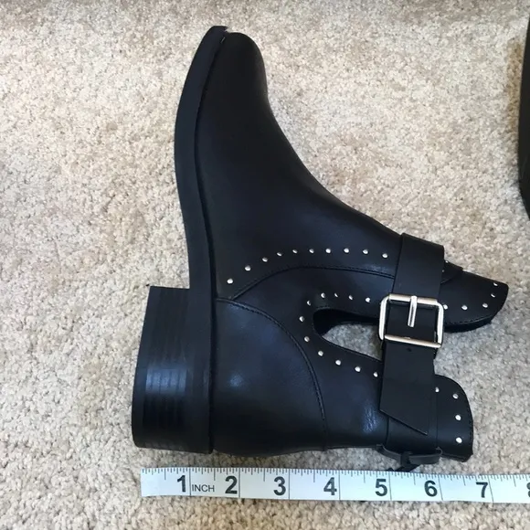 NWT! PULL &amp; BEAR Eur Size 40 black ankle boots