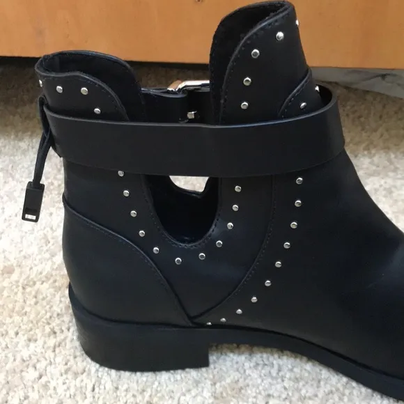 NWT! PULL &amp; BEAR Eur Size 40 black ankle boots