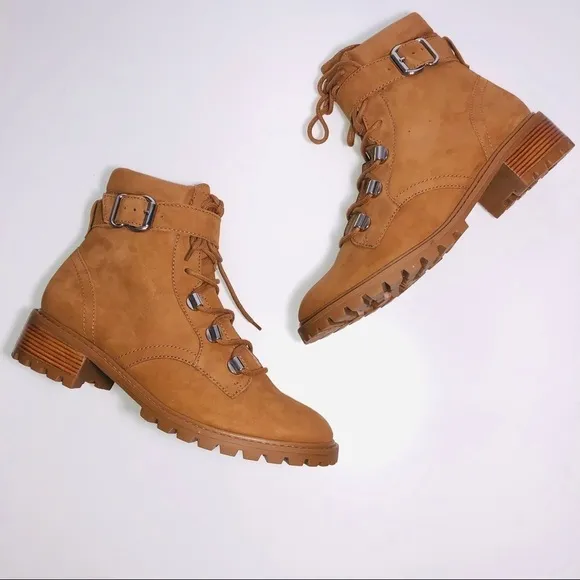 NWT Schutz Women’s Inaiah Buckled Leather Hiker Combat Boots size 10