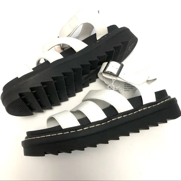 NWT SINCERELY JULES daring trending platform chunky sandals size 7.5M