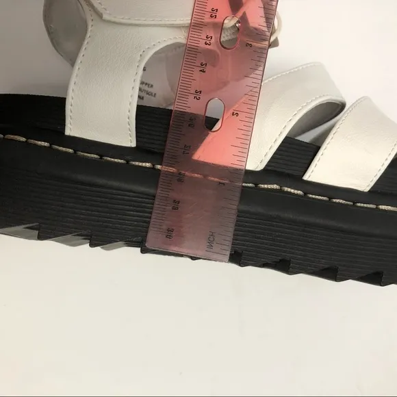 NWT SINCERELY JULES daring trending platform chunky sandals size 7.5M