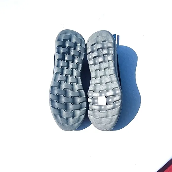NWT skechers go walk