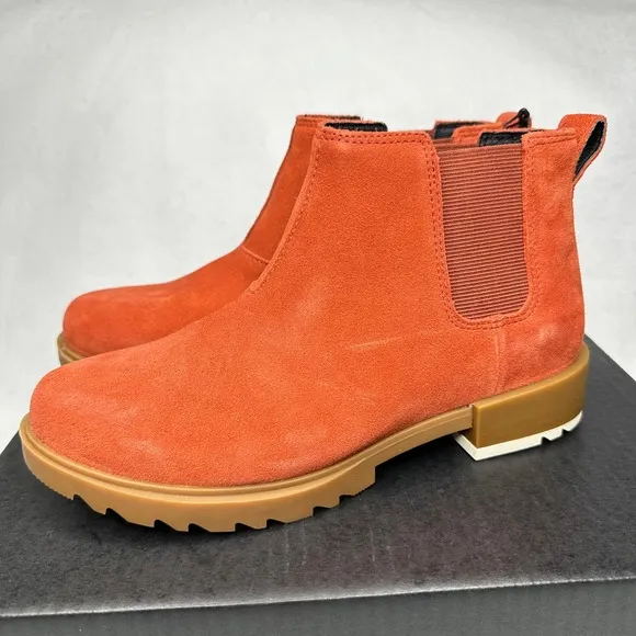 NWT Sorel Emelie II Chelsea Boots Warp Red Suede Leather Ankle Bootie Size 7.5
