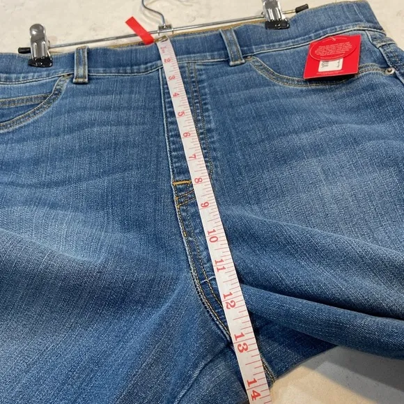 NWT Spanx Womens Jeans  Large EveryWear Seamed Front Wide Leg High Rise Tall