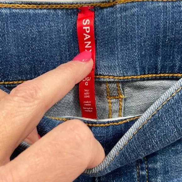 NWT Spanx Womens Jeans  Large EveryWear Seamed Front Wide Leg High Rise Tall