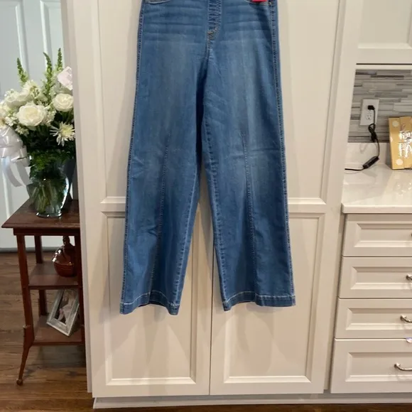 NWT Spanx Womens Jeans  Large EveryWear Seamed Front Wide Leg High Rise Tall
