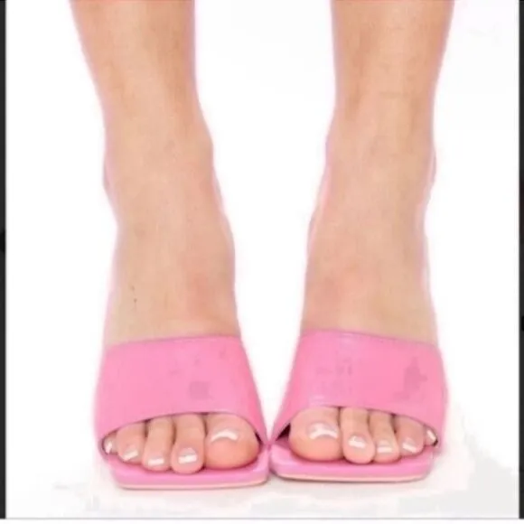 NWT Stay Fearless Heeled Sandals - Pink Size 6
