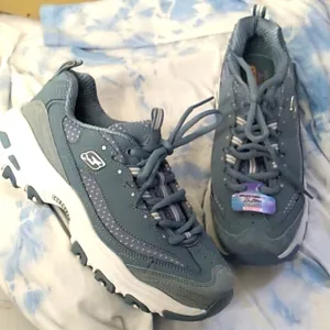 NWT Women's Skechers D'Lites blue shoes size 6.5 💙