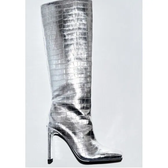 NWT ZARA Laminated HEELed KNEE HIGH BOOTS SILVER Metallic 38 7.5 4 In Heel Croc
