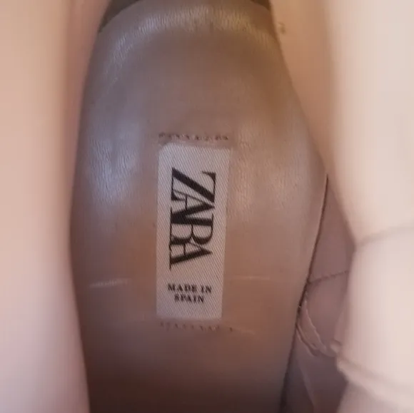NWT Zara White Cowboy Ankle Boots