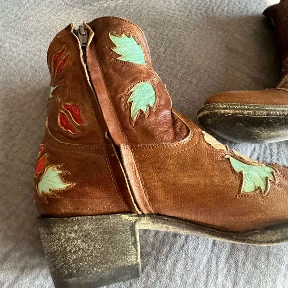 Old Gringo MEXICANA women’s size 8 USA/ 38 EUR Floral Leather Boots zip