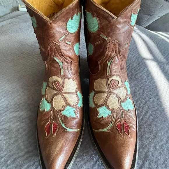 Old Gringo MEXICANA women’s size 8 USA/ 38 EUR Floral Leather Boots zip