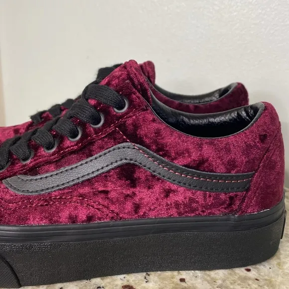 Old Skool Platform 'Crushed Velvet Skate Shoes- Burnt Russet' Women’s Size 7