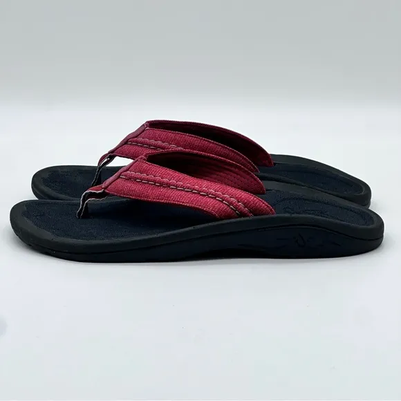 Olukai Hukoa Mesh Sandals. Size 10