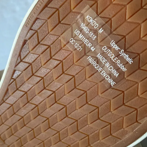 Olukai men’s off white koko’o sandals