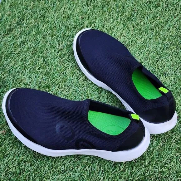 OOFOS OOmg eeZee - Womens Shoes - SIZE 9