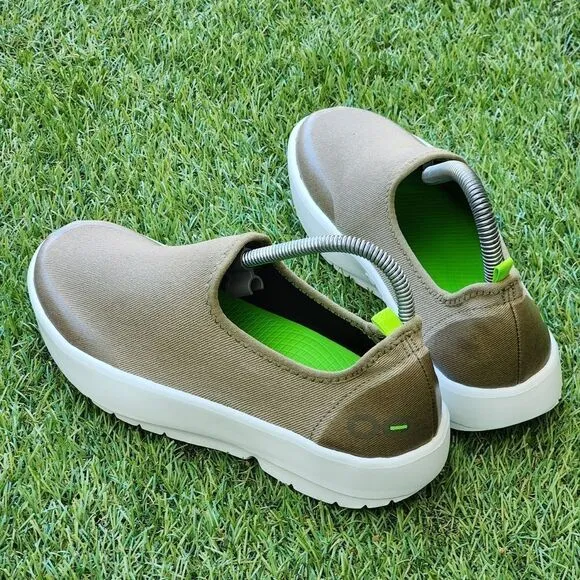 OOFOS OOmg eeZee - Womens Shoes - SIZE 6.5