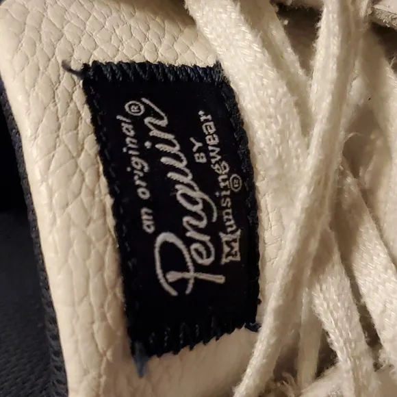 Original Penguin by Munsingwear Men's Athletic White Sneakers - Size 9