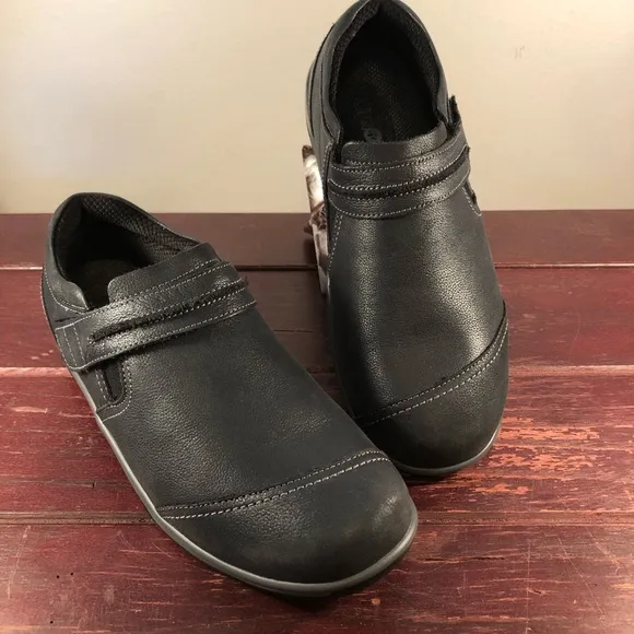 OrthoFeet Women's Solerno Casual Shoes Black Leather Size 7.5 Wide