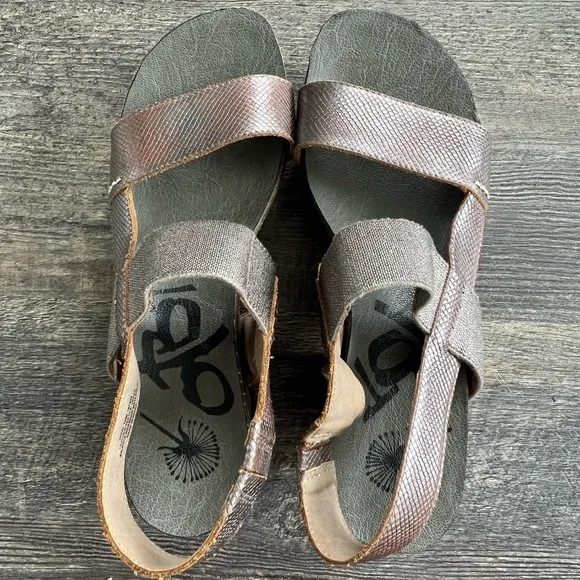 OTBT Indio Chunky Block Heel, Platform Shoes 10 pewter taupe grey