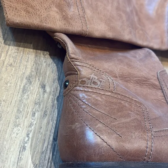 OTBT Petaluma tall riding boots SZ 9.5